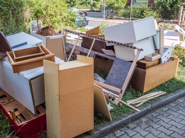 Best Attic Cleanout Services  in East Los Angeles, CA